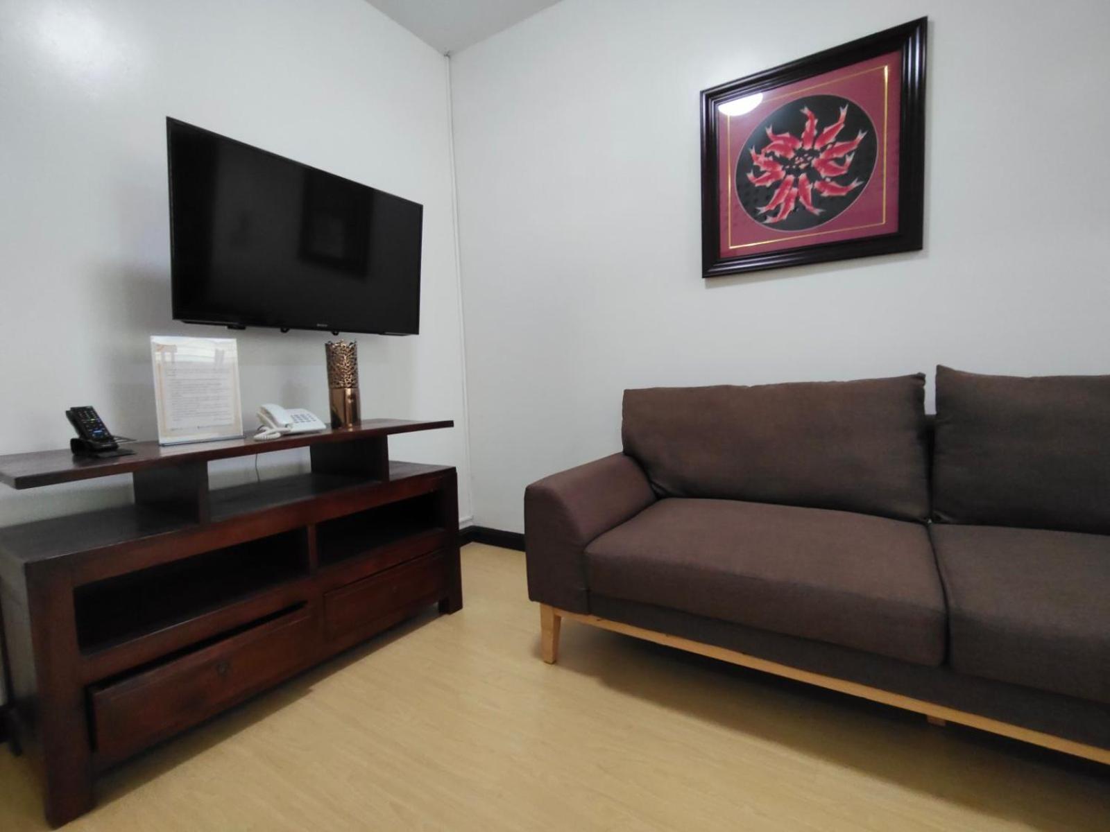 מלון Paranaque City La Belladoza Near Airport מראה חיצוני תמונה